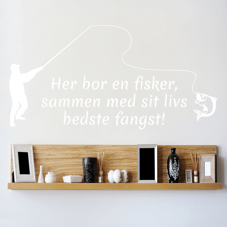 Her bor en fisker wallsticker
