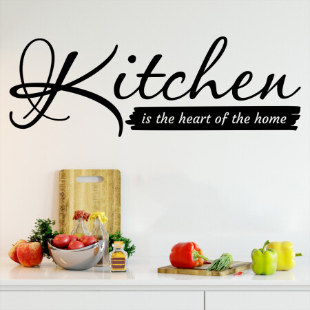 Wallsticker til køkkenet med teksten "Kitchen is the heart of the home"